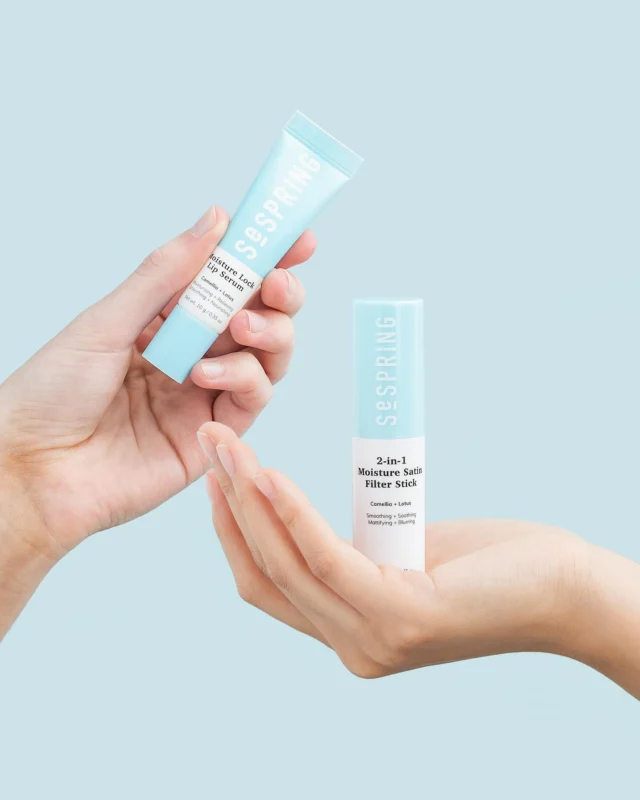 🎉 Introducing #SeSpringSkin’s Moisture Lock Lip Serum + 2-in-1 Moisture Satin Filter Stick! 🎉

🩵 Moisture Lock Lip Serum - Give your lips a kiss of instant hydration! Infused with natural extracts to improve the condition of your lips while adding extra moisture! 

🩵 2-in-1 Moisture Satin Filter Stick - A multifunctional mattifying stick designed to help you achieve flawless skin that visibly minimizes shine + blurs pores!

🛒 Shop our new bestie’s by clicking the tagged products or the link in our bio! 🛒